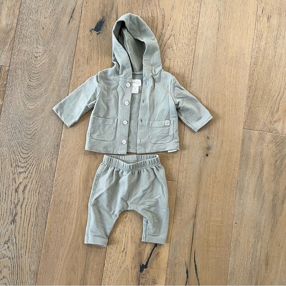 Little Planet Carters 3 piece set sage maroon cardign  0-3 months baby neutral - Picture 12 of 12